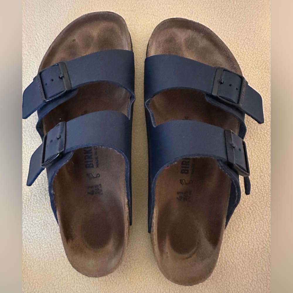 BIRKENSTOCK’S ARIZONA BLUE LEATHER SANDALS SIZE 41 / 10